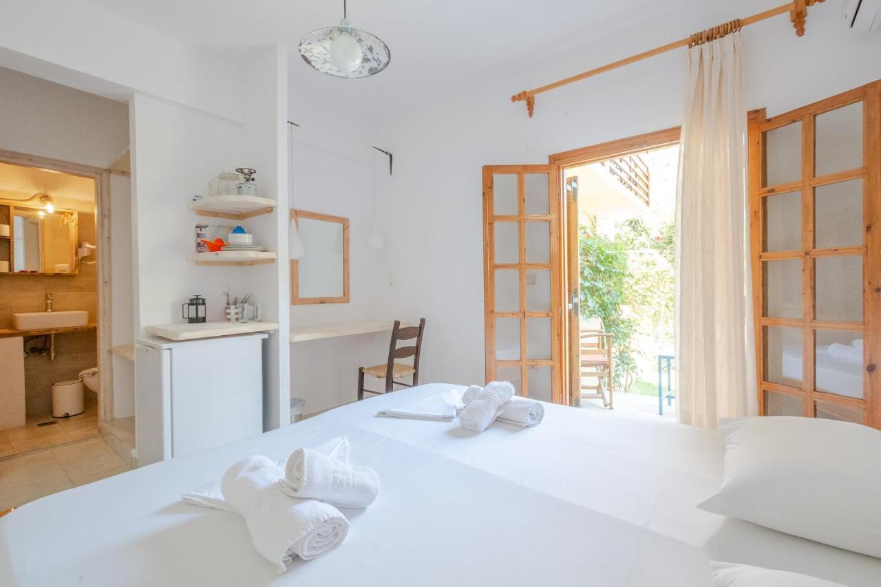 Irtakina Apartamento Sougia Exterior foto
