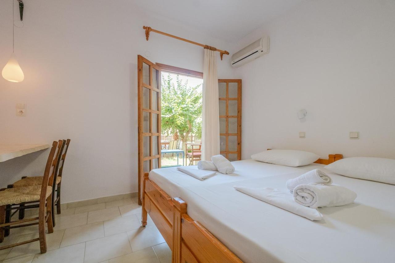 Irtakina Apartamento Sougia Exterior foto