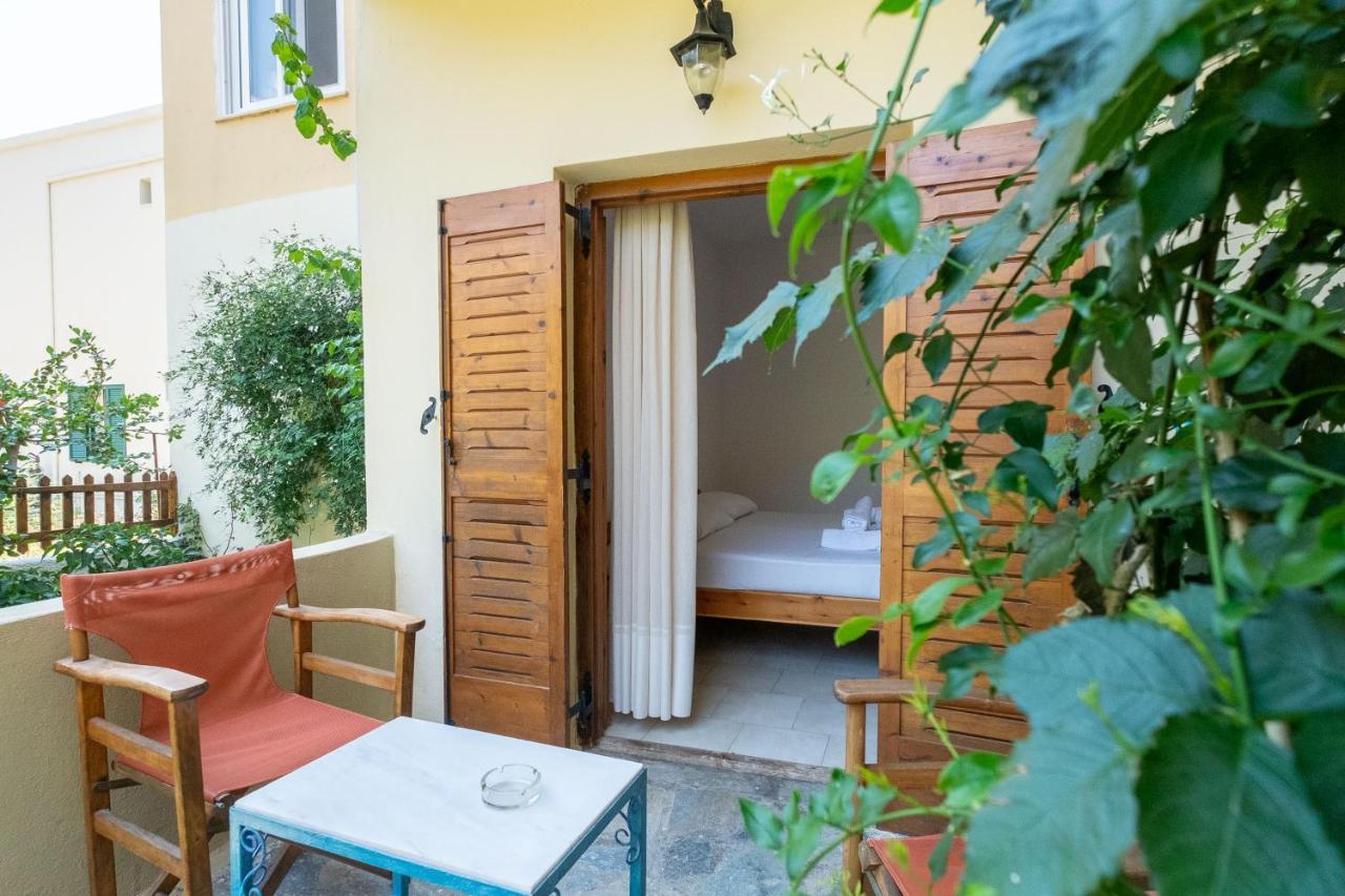 Irtakina Apartamento Sougia Exterior foto